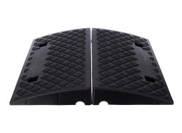 Járdaszegély-rámpa CAR CURB RAMP 1, 50x27x7cm, 2db