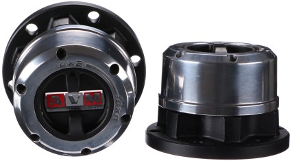 Szabadonfutó AVM 438 - Suzuki