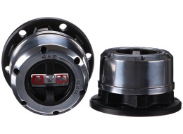 Szabadonfutó AVM 428 - Mitsubishi / Dodge