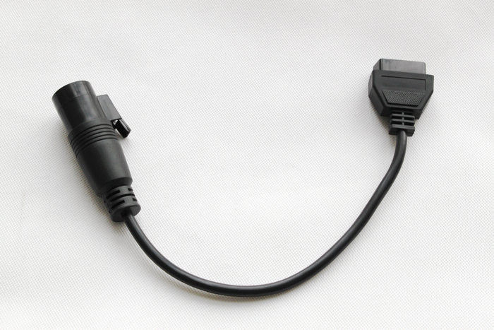 IVECO 30 tűs adapter